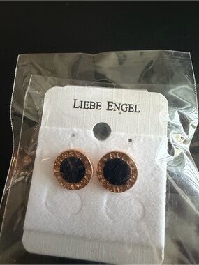 Rose Gold and Black Round Stud Earrings